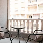 2-bedroom Next To Av De Habaneras * Torrevieja