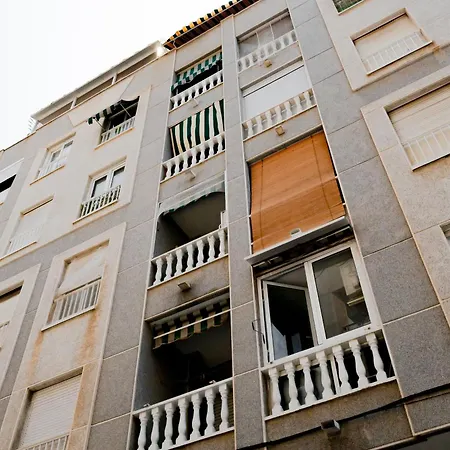 2-bedroom Next To Av De Habaneras *