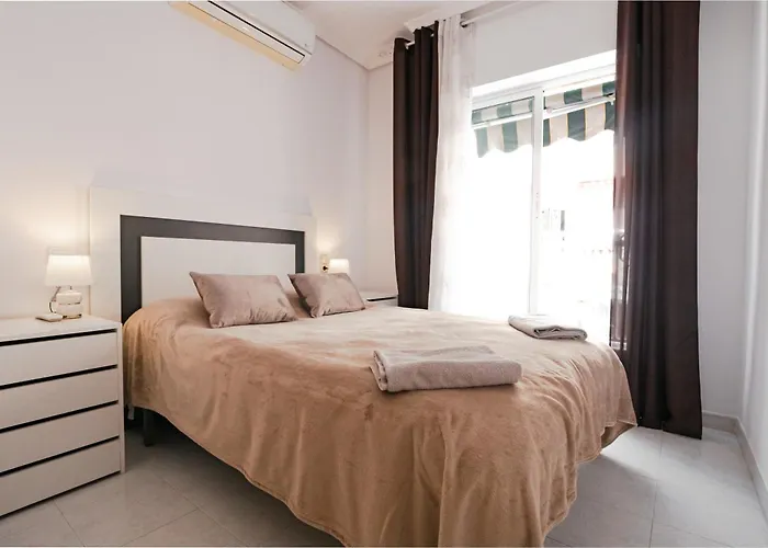 2-bedroom Next To Av De Habaneras *